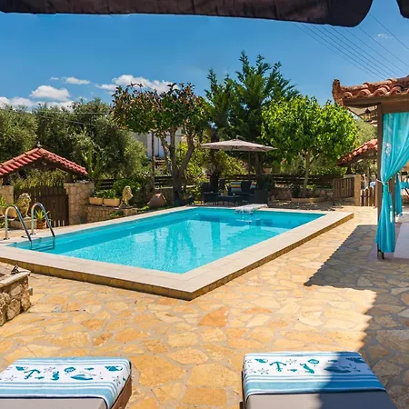 Panos Holiday home *